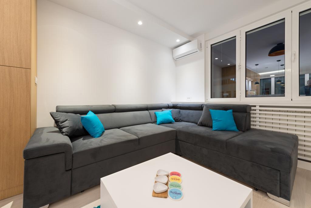 Vivio Luxury Apartment Belgrad Exteriör bild
